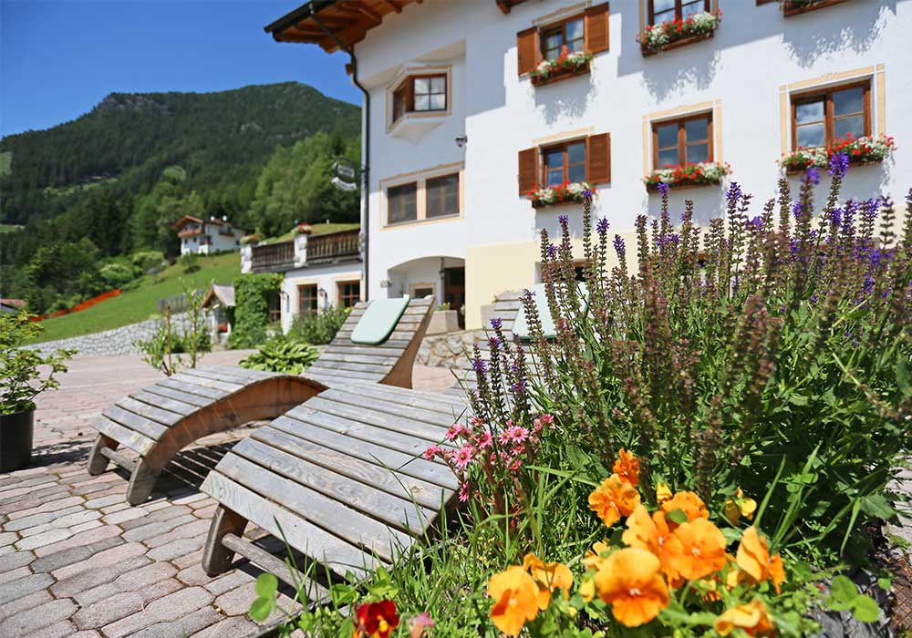 albergo alloggi bressanone varna